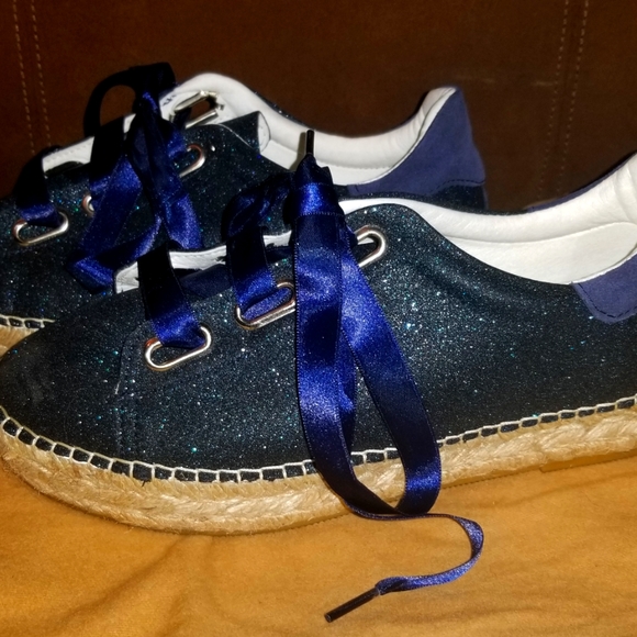 NAVY BLUE ESPADRILLES SNEAKERS. Size 39 fits like a 38. - Picture 3 of 3